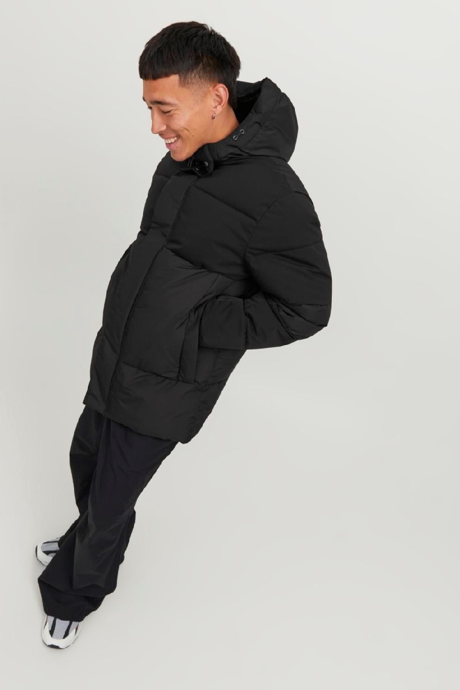 Winterjacke JACK & JONES 12235870-Black