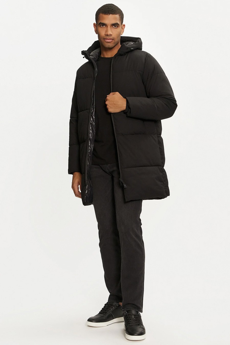 Winterjacke JACK & JONES 12260440-Black