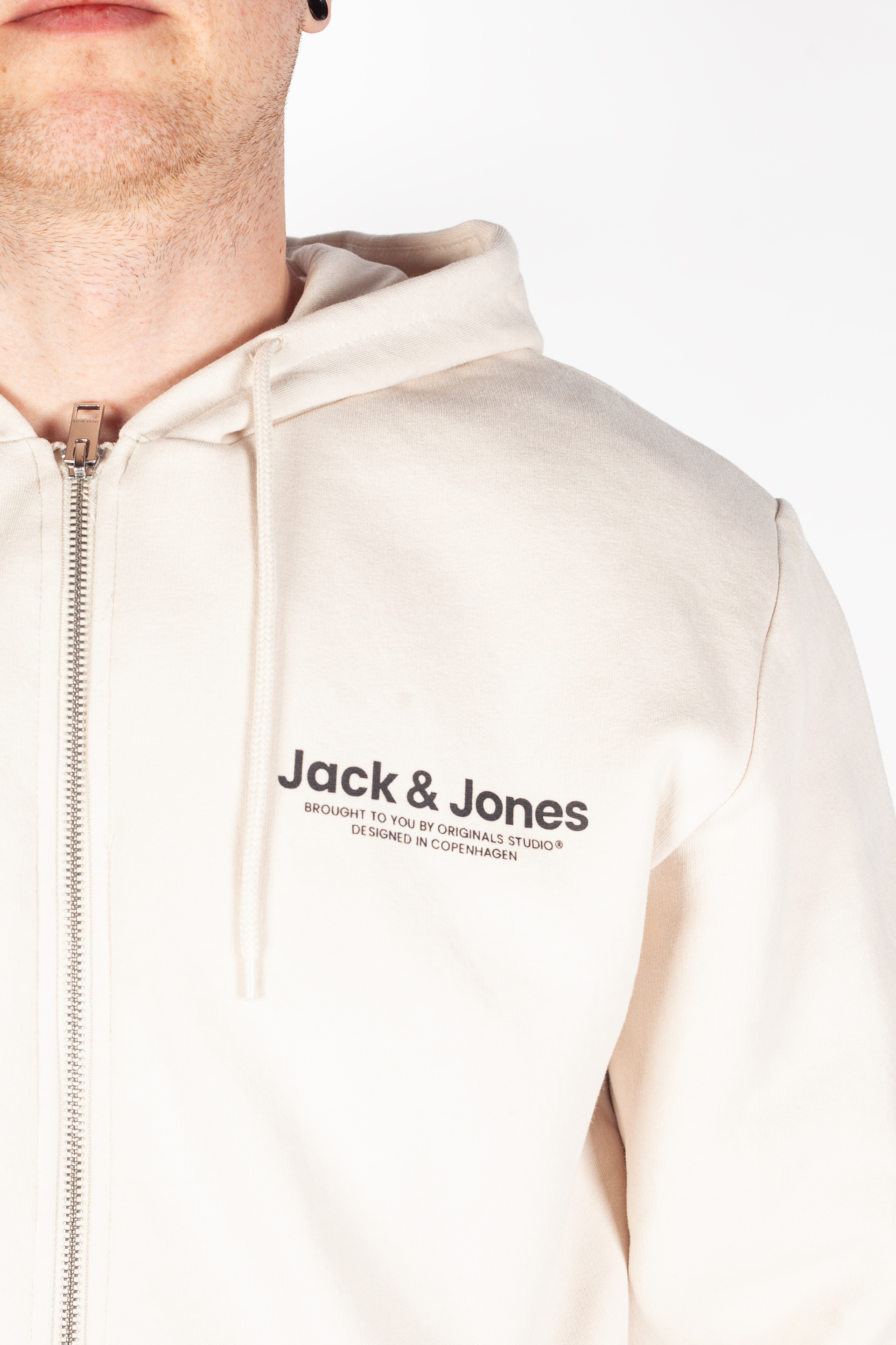 Sweatjacke JACK & JONES 12277621-Moonbeam