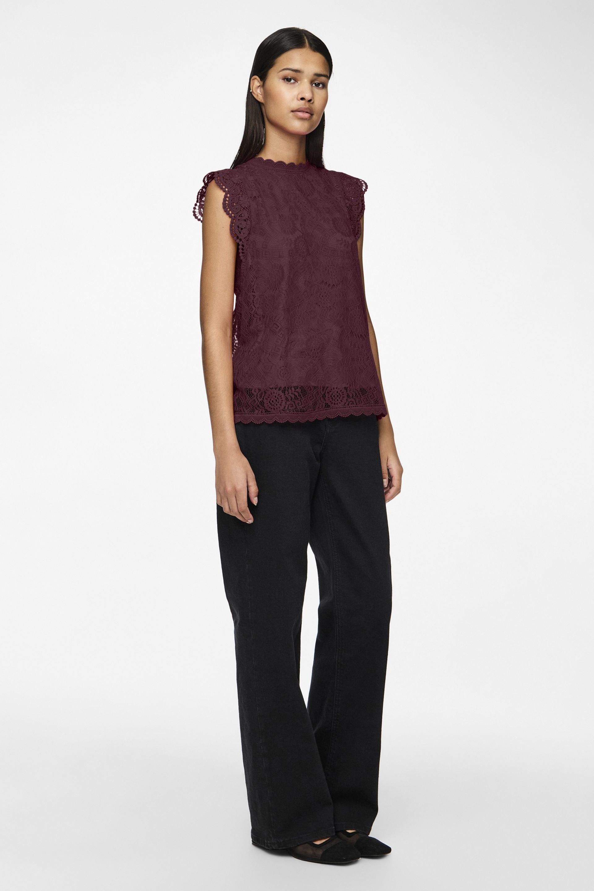 T-Shirt PIECES 17120454-Tawny-Port