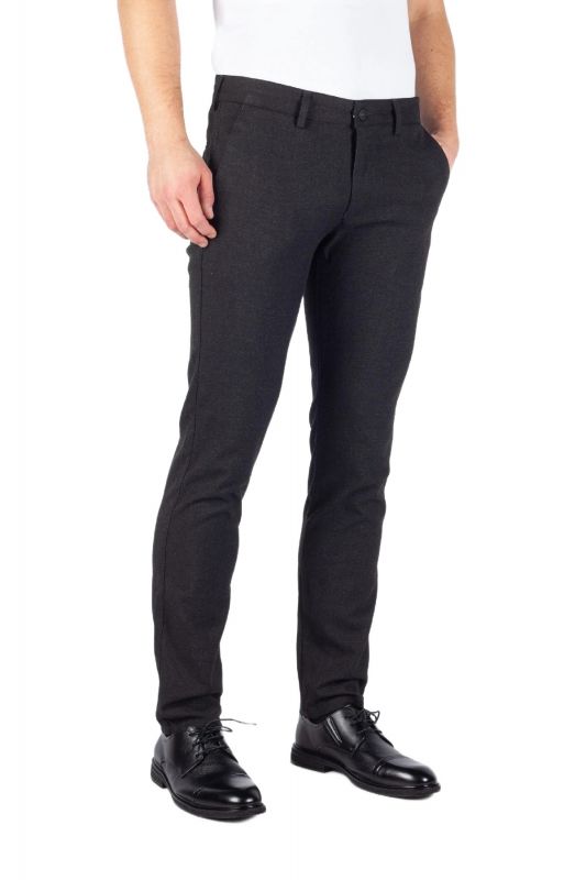 Klassische Hose BLK JEANS 8375-1057-101-201