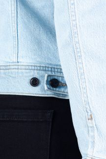 Teksajakid LEE 112351137