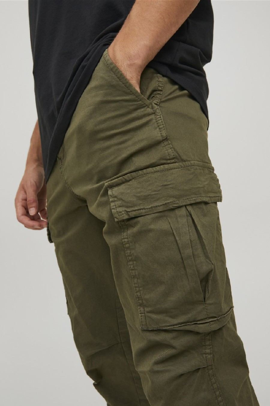 Cargo trousers JACK & JONES 12216664-Olive-Night