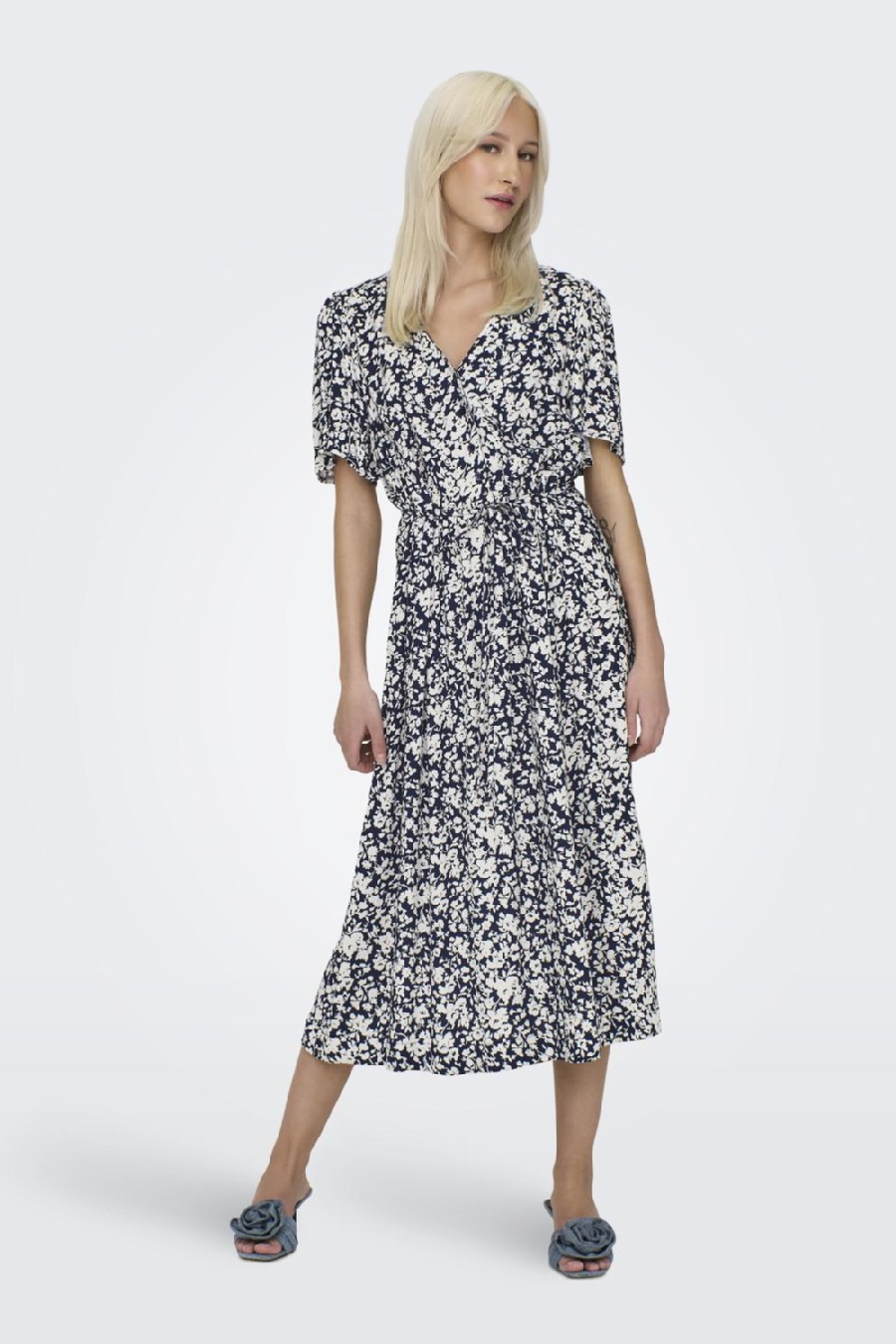 Dress ONLY 15323675-Night-Sky