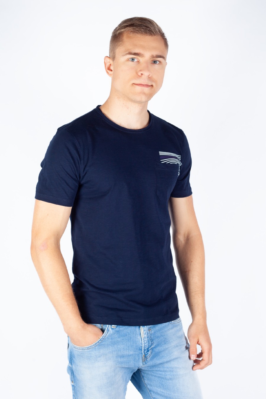 T-shirt MCL 36216-LACIVERT