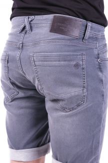 Denim shorts CROSS JEANS A565-141