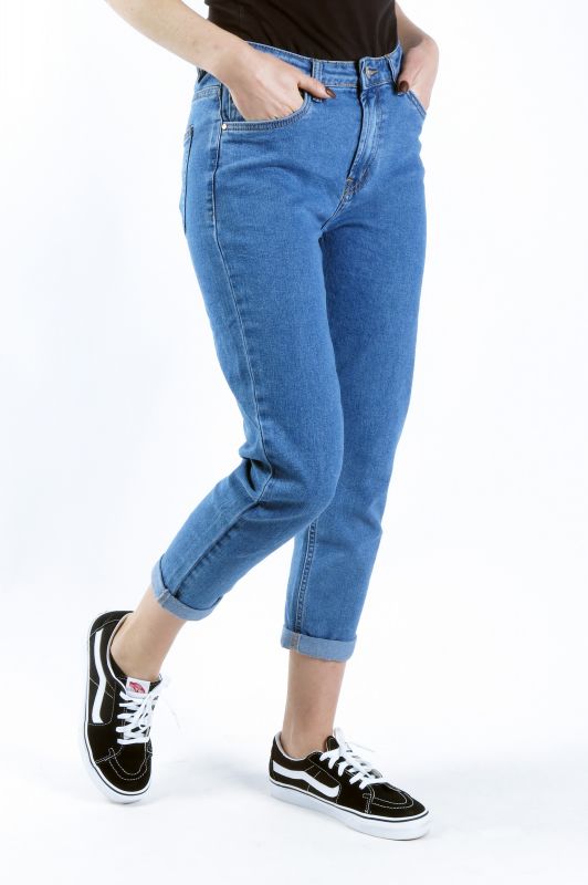 Jeans VS MISS