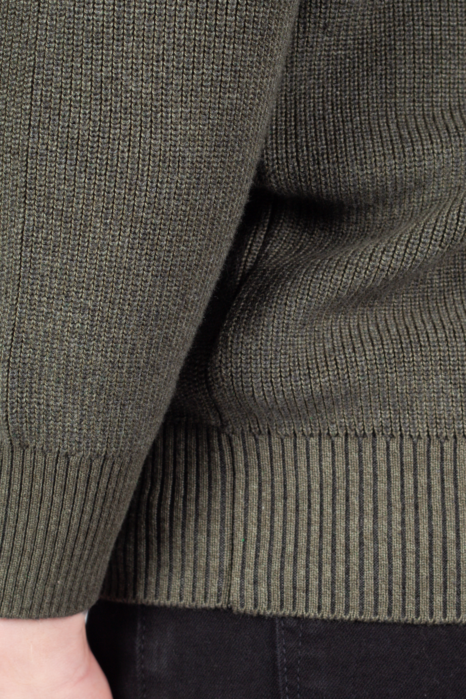 Megztinis MCL 33811-HAKI-MELANJ