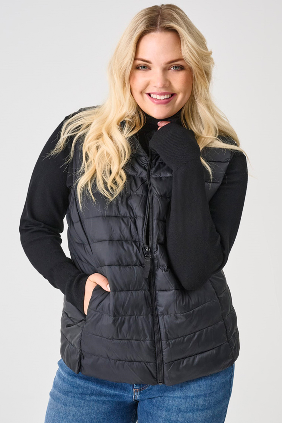 Liemenė ONLY CARMAKOMA 15358288-Black