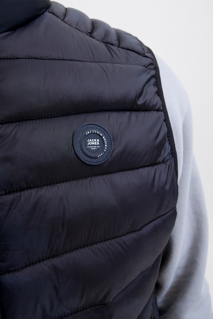 Liemenė JACK & JONES 12280973-Black