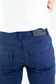 Įvairūs šortai CROSS JEANS A550-009