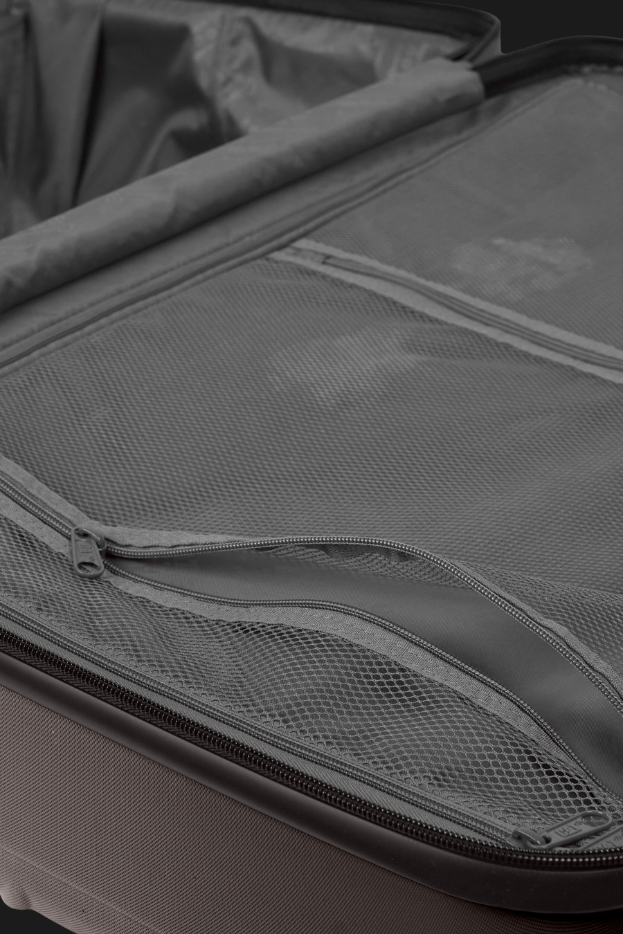 Ceļojumu koferis CAT 84888-366