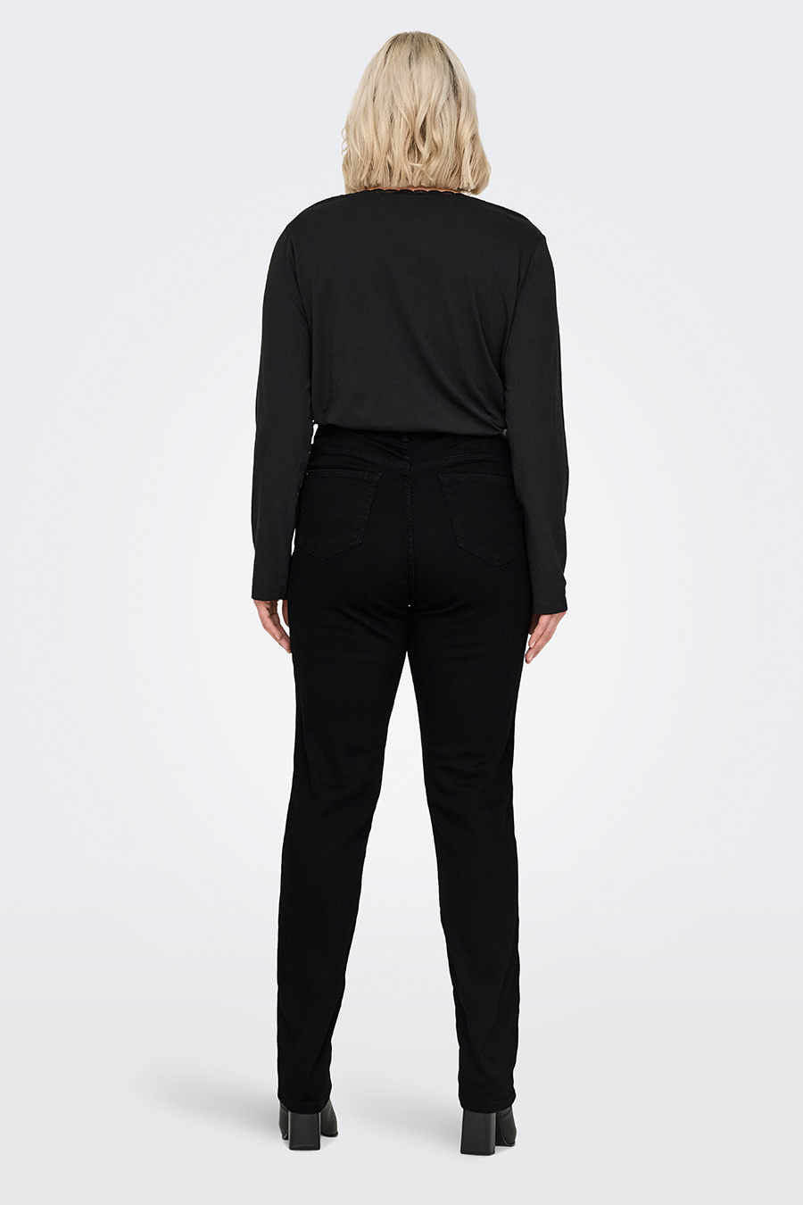 Džinsu bikses ONLY CARMAKOMA 15321079-Washed-Black