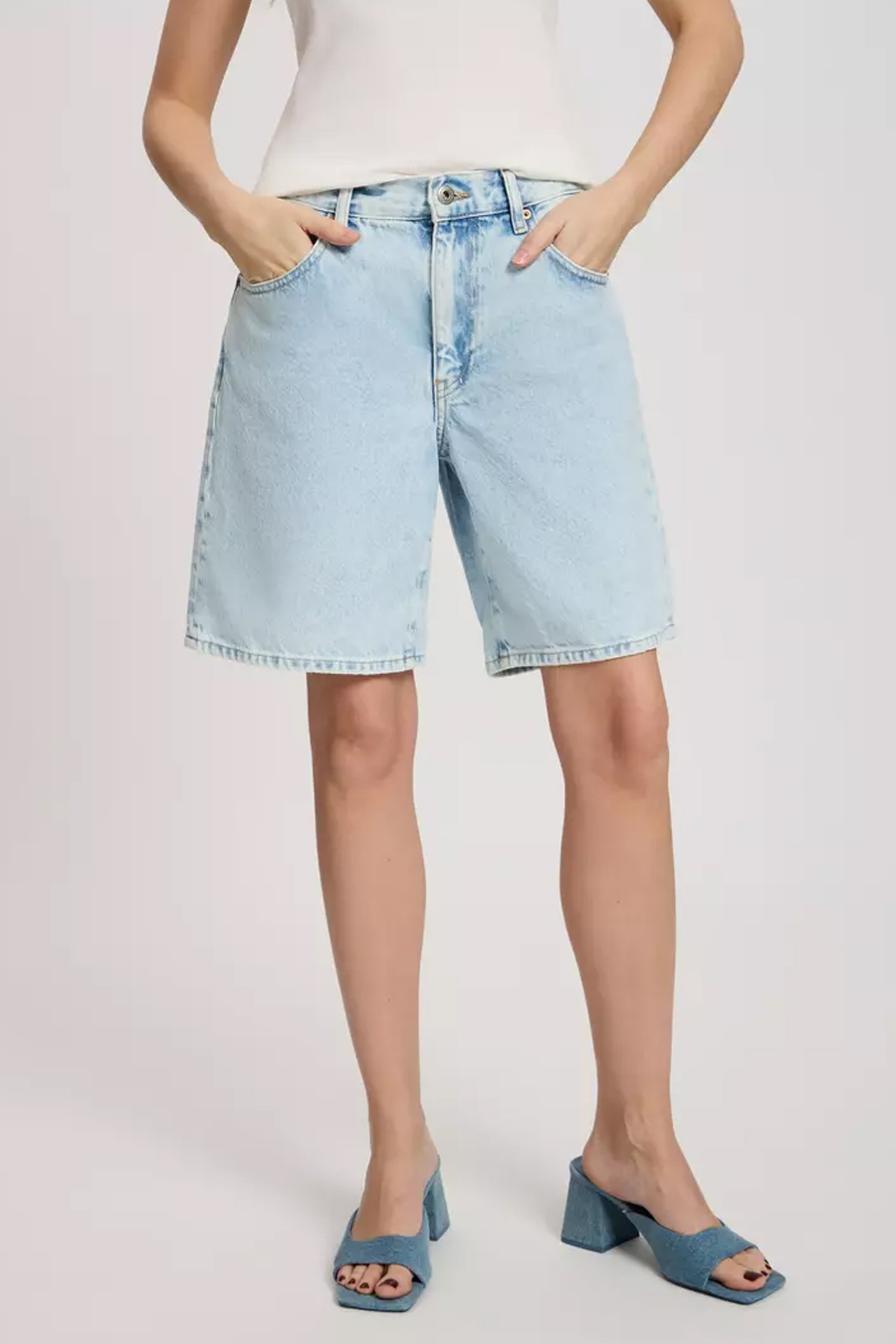 Džinsu šorti CROSS JEANS A704-006