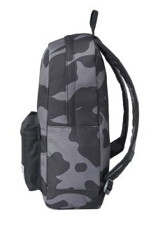 CAT mugursoma 18l 83141-179