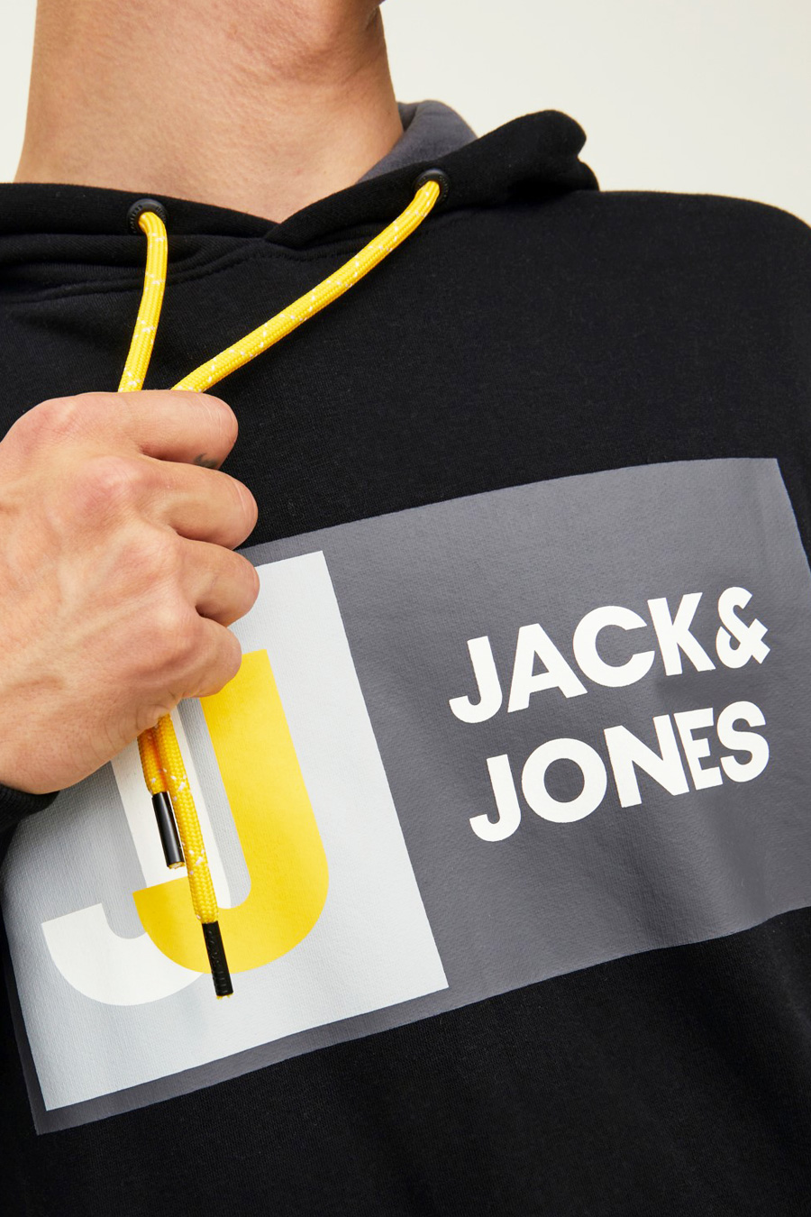 Спортивный свитер JACK & JONES 12216327-Black