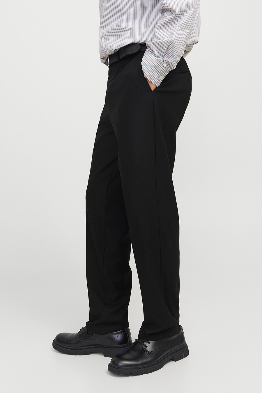 Костюмные брюки JACK & JONES 12270098-Black