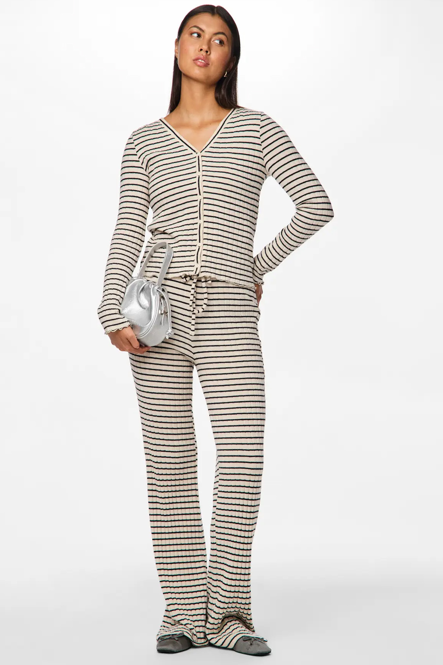 Вязаная кофта PIECES 17154805-Birch-BLACK