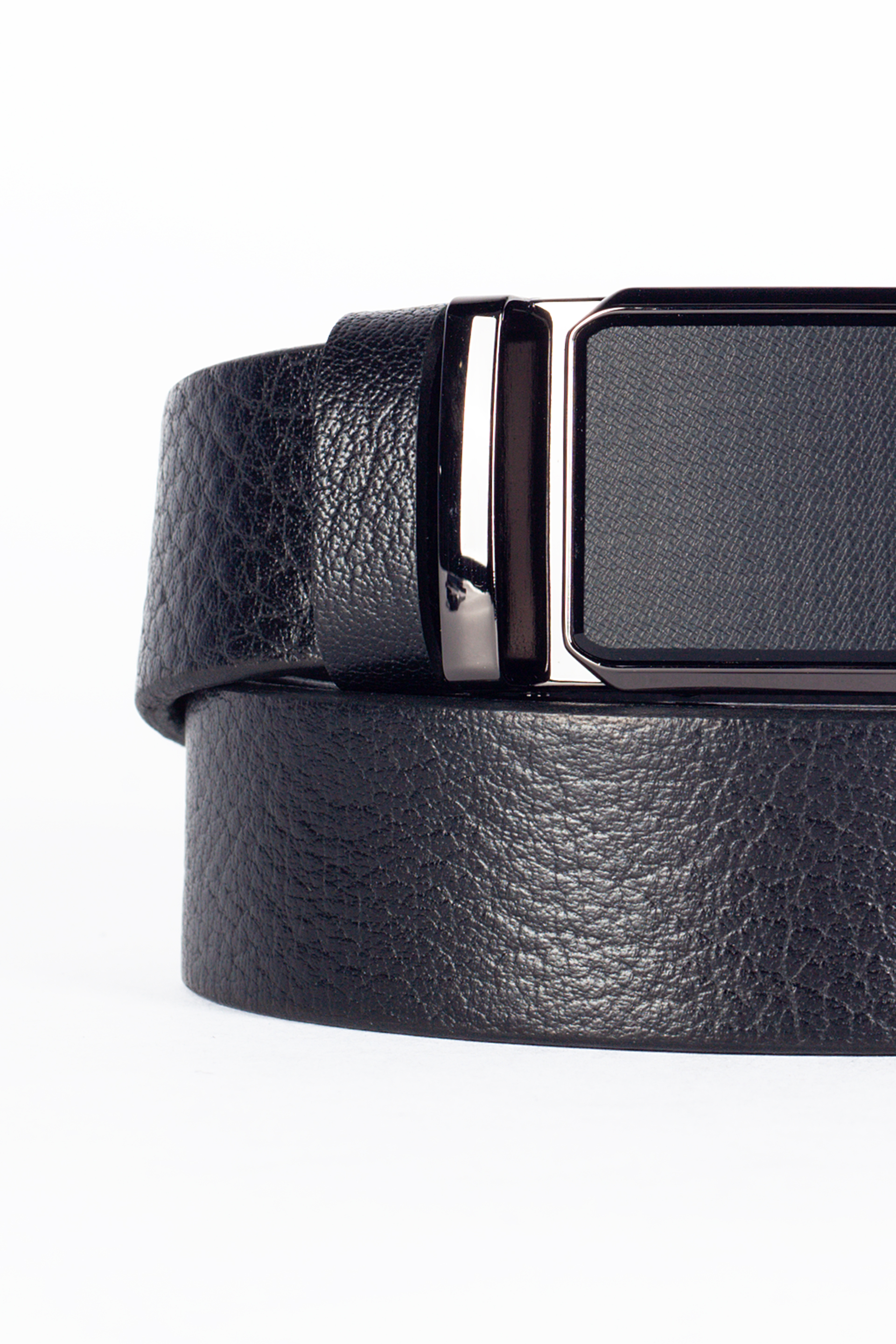 Кожаный ремень BLK JEANS 984335-202-101-BLACK