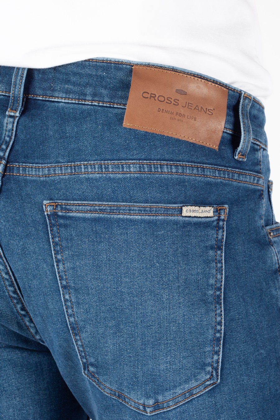 Джинсовые шорты CROSS JEANS A565-189