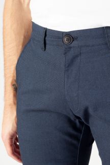 Классические брюки CROSS JEANS E120-046