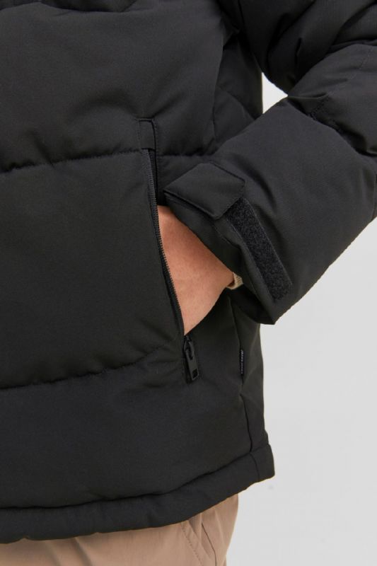 Зимняя куртка JACK & JONES 12239001-Black